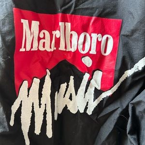 Vintage 90’s Marlboro Music windbreaker 1/4 zip jacket
